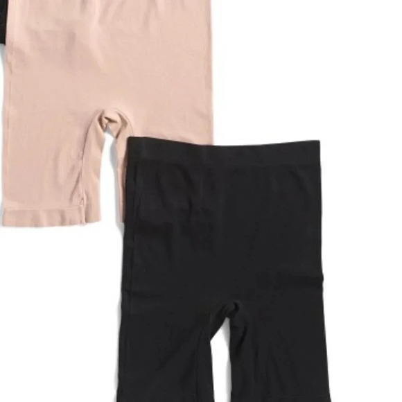 Tahari Other - 2pk Seamless Thigh Slimmers (Color: Black/Nude) XL